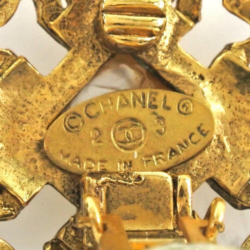 CHANEL vintage COCO Mark Earring gold Plated Gold Women - Picture 13 of 13
